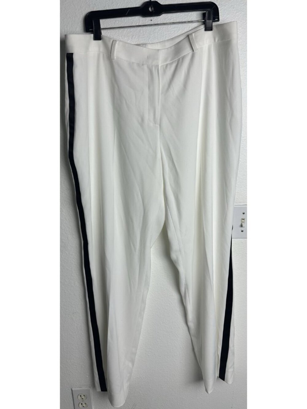 Little Black Tux Women's White Tuxedo Pants Black Side Stripe Size 16 NWT Formal - Picture 2 of 16